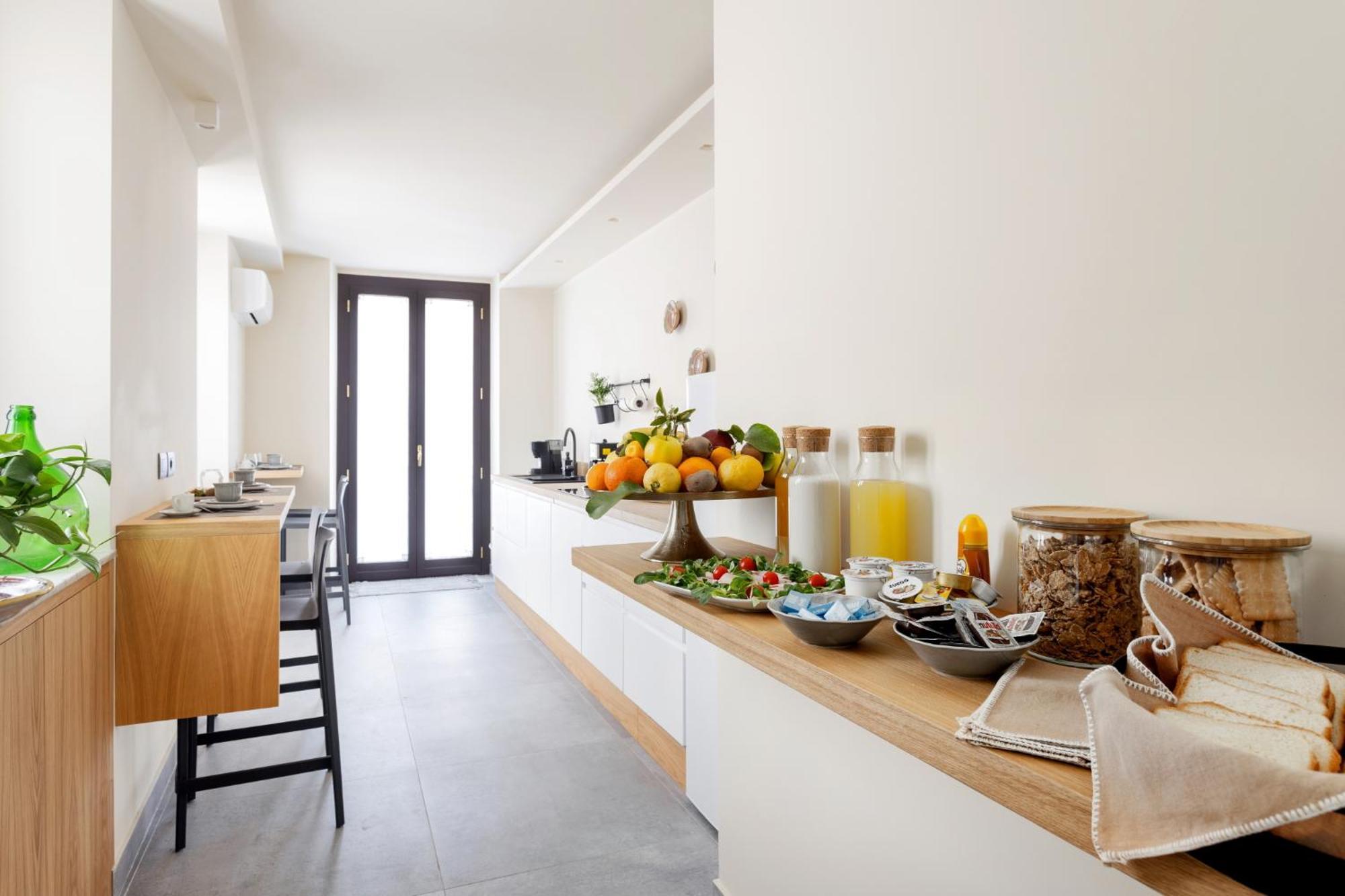 Palazzo Costarelli - Bed And Breakfast CTA Eksteriør billede